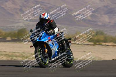 media/Nov-06-2022-SoCal Trackdays (Sun) [[208d2ccc26]]/Turn 14 (930am)/